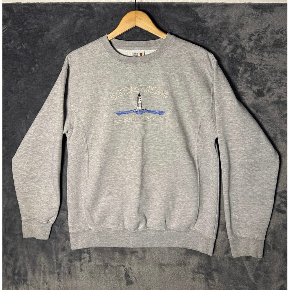 Marthas Vineyard Sweatshirt Company Gray Crewneck M Embroidered Lighthouse Y2K